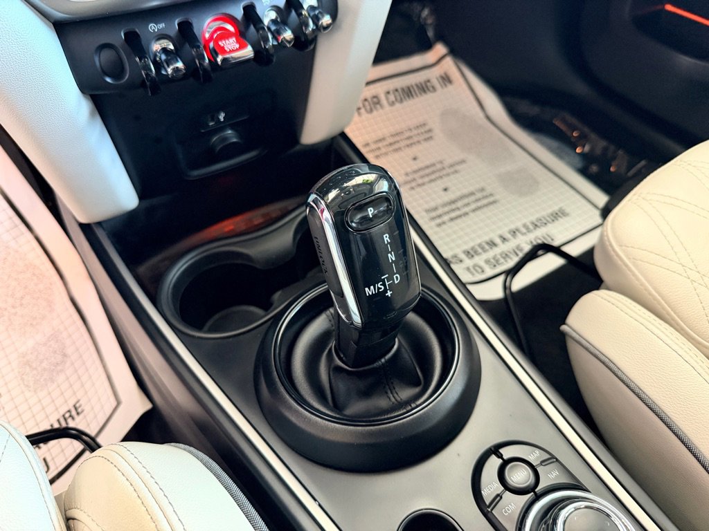 Used 2022 MINI Cooper Countryman S w/ Signature Upholstery Package image 11