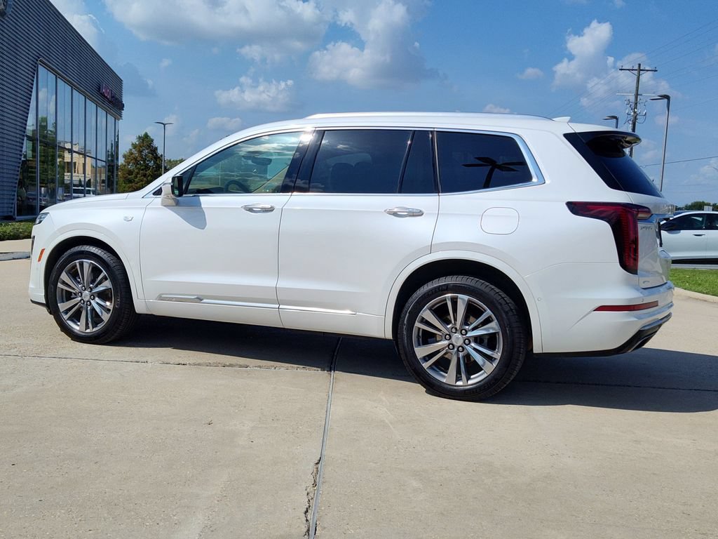 Used 2022 Cadillac XT6 Premium Luxury w/ Platinum Package AWD/4WD image 5