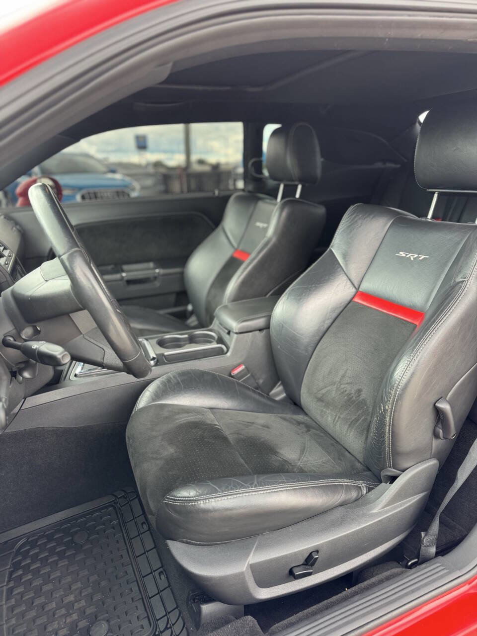 Used 2010 Dodge Challenger SRT8 w/ SRT Option Group II image 10