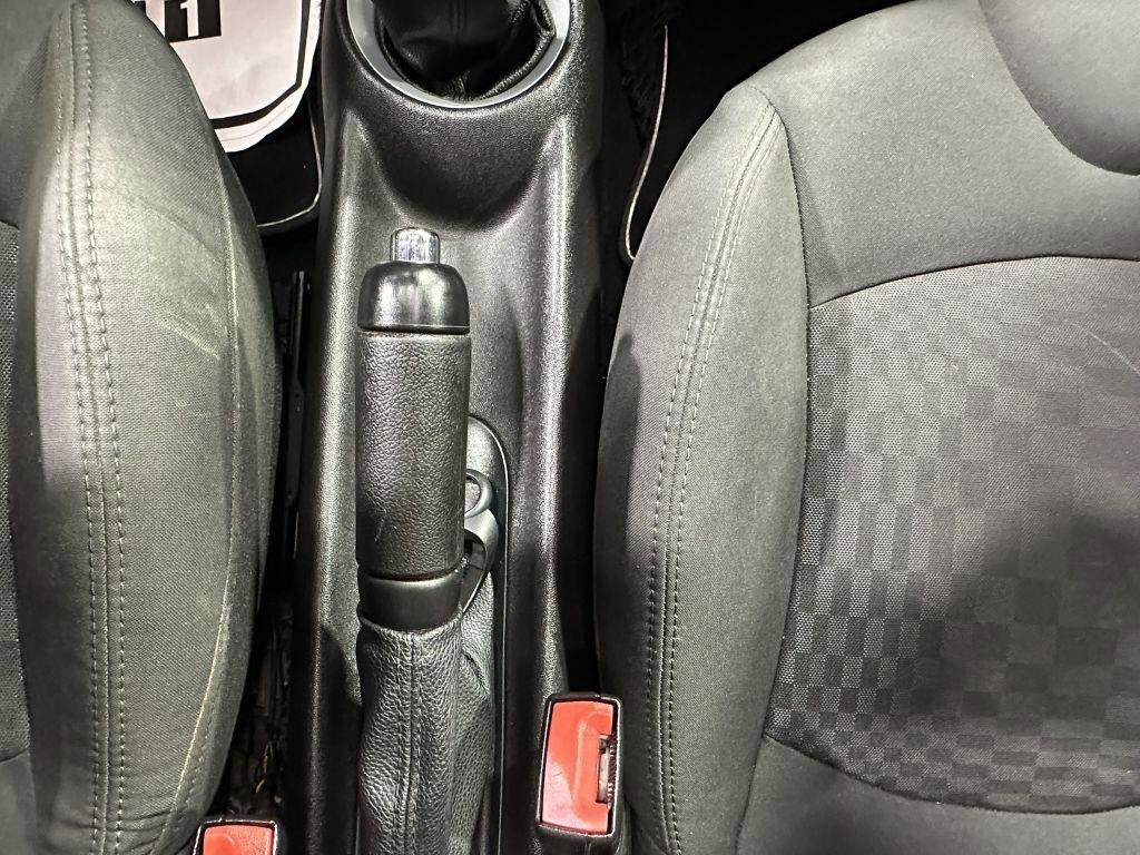 Used 2012 MINI Cooper Hardtop image 18