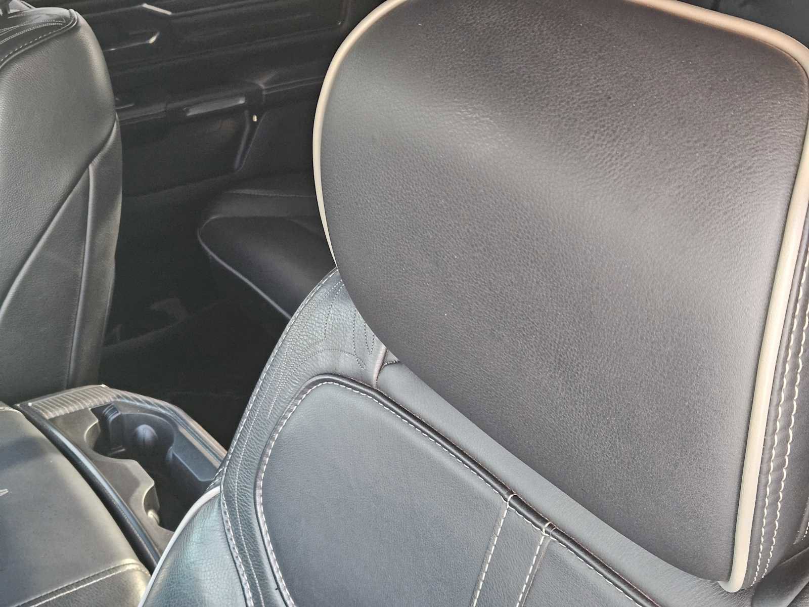 Used 2019 RAM 1500 Limited image 15