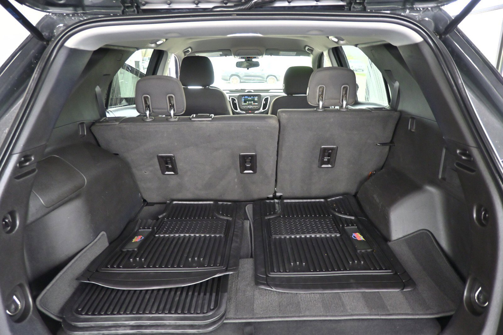 Used 2019 Chevrolet Equinox LT image 12