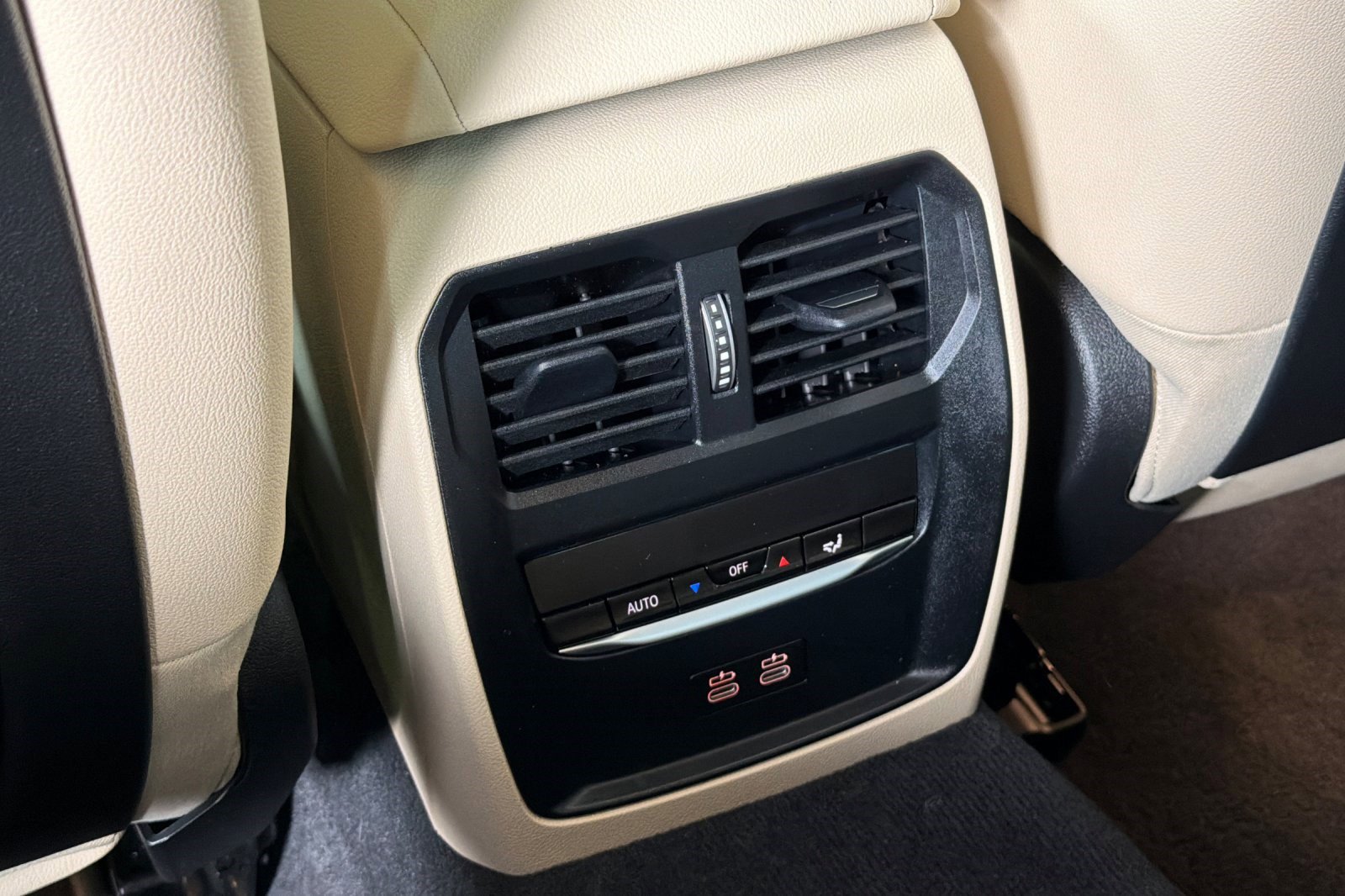 Certified 2023 BMW i4 eDrive40 w/ M Sport Package image 16