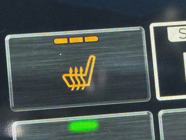 Used 2025 Subaru Forester Premium image 19