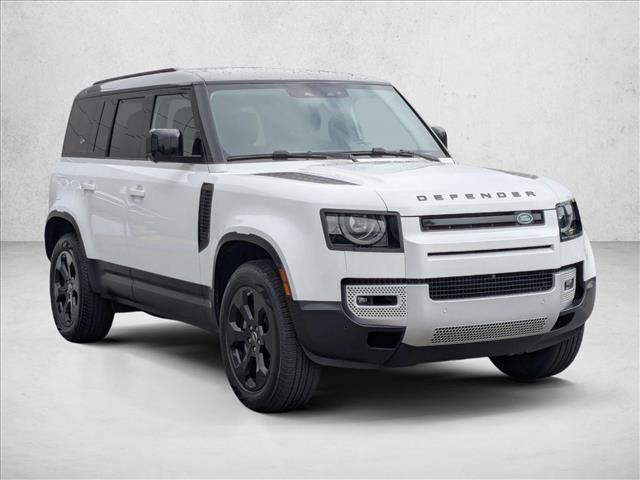 Certified 2023 Land Rover Defender 110 SE image 3