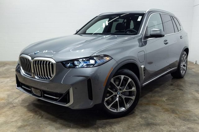 Used 2026 BMW X5 xDrive50e w/ Climate Comfort Package AWD/4WD image 8