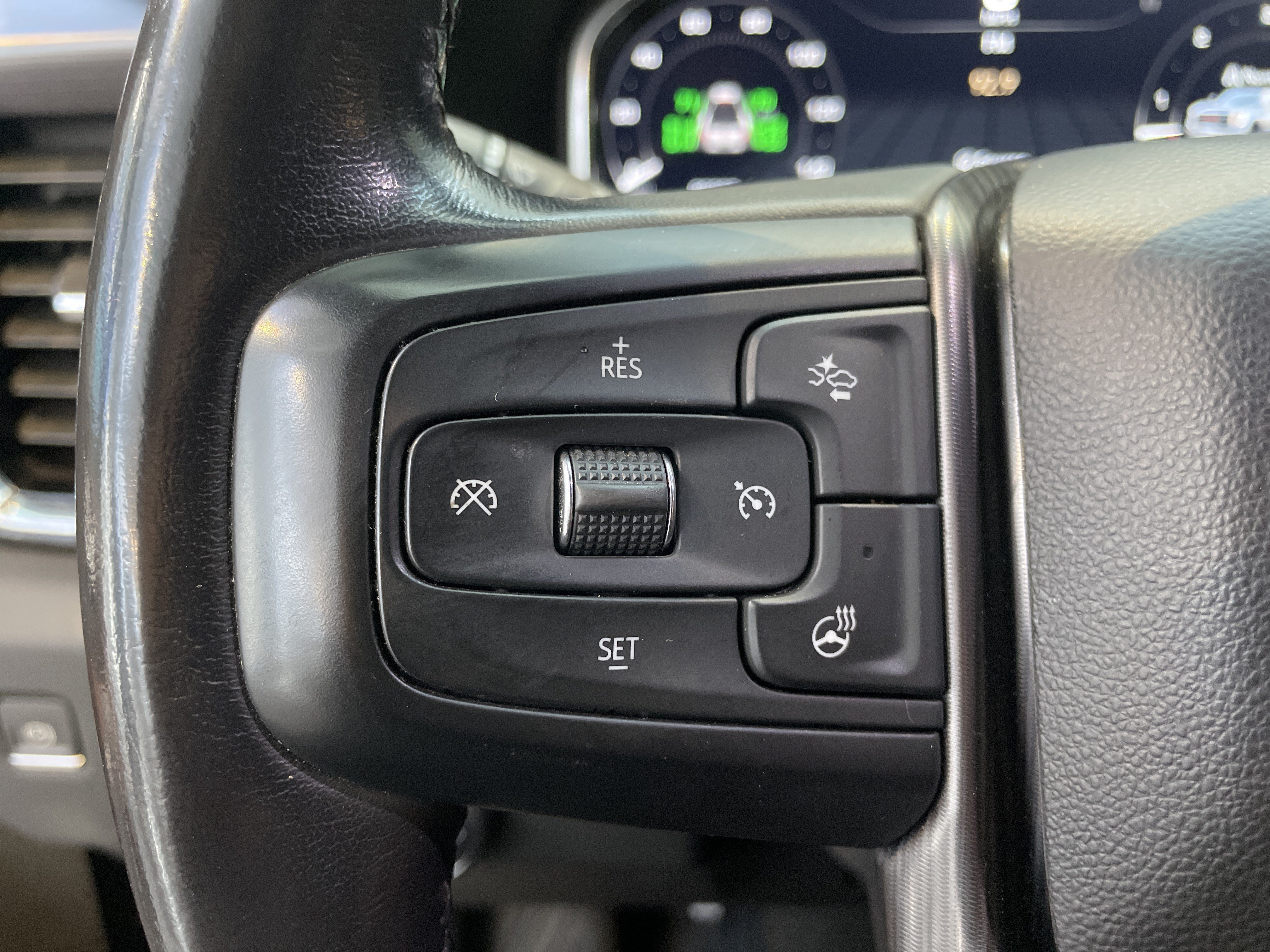 Used 2024 GMC Sierra 3500 Denali Ultimate AWD/4WD image 20