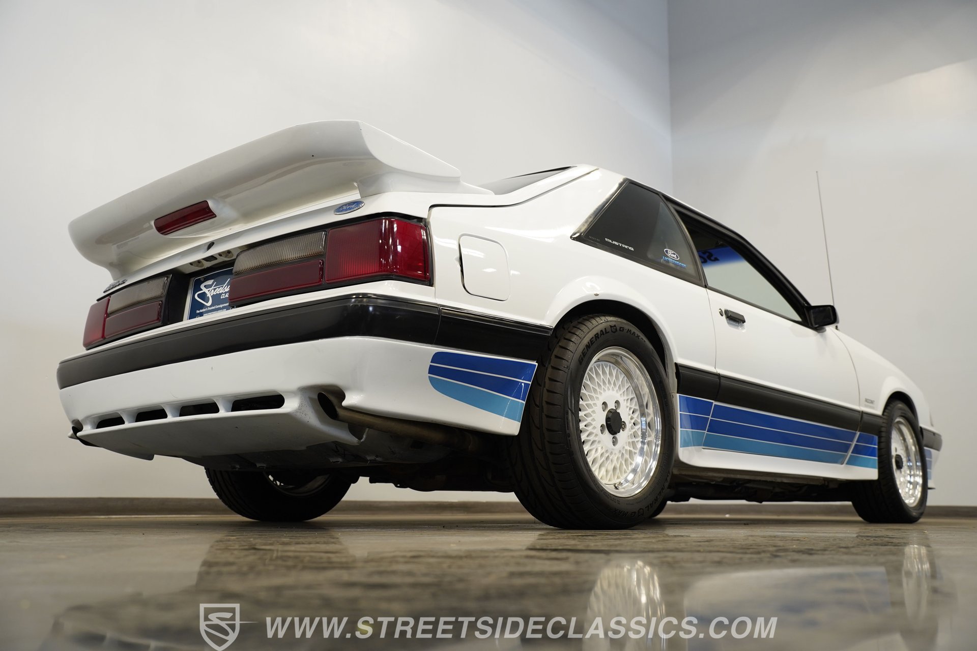 Used 1987 Ford Mustang LX RWD image 31
