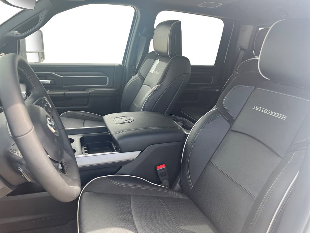 New 2025 RAM 2500 Laramie image 9