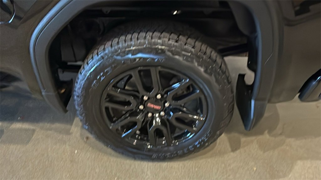 Used 2022 GMC Sierra 1500 Elevation image 10