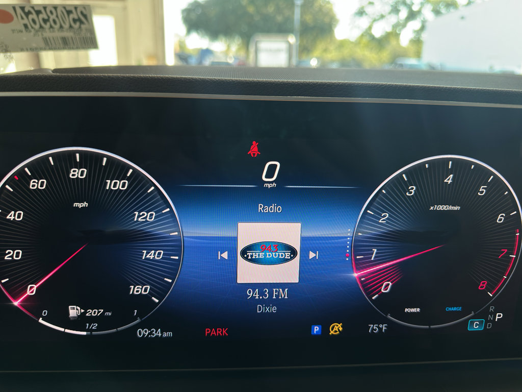 Used 2025 Mercedes-Benz GLE 350 4MATIC image 17