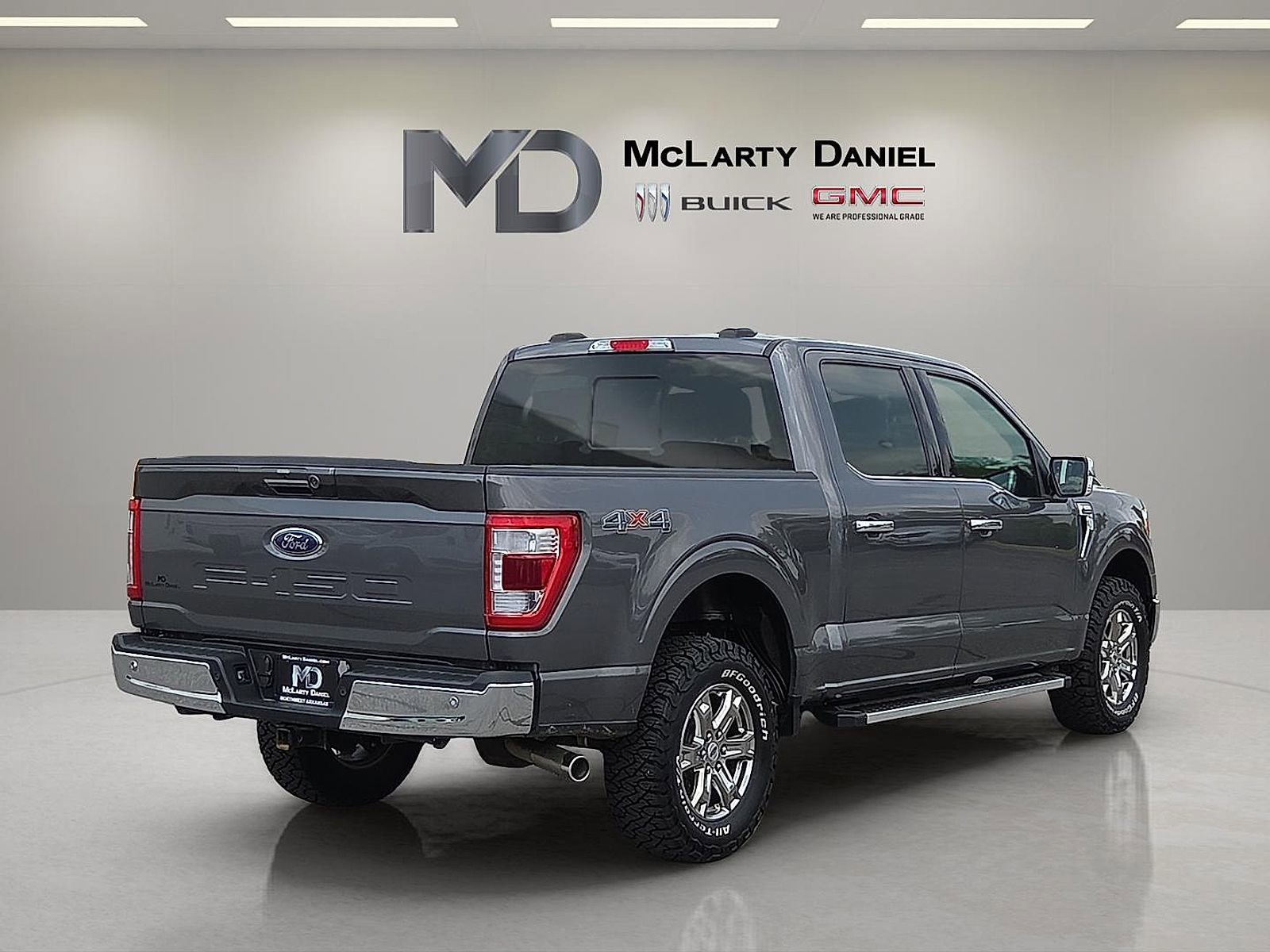 Used 2023 Ford F150 Lariat AWD/4WD image 5