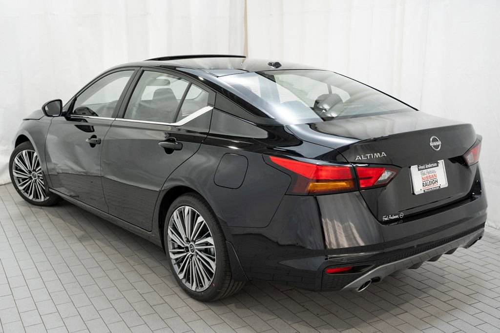 New 2026 Nissan Altima 2.5 SV w/ SV Premium Package FWD image 4