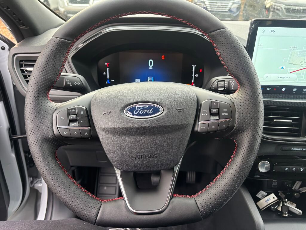 New 2026 Ford Escape ST-Line w/ Tech Pack #1 image 18