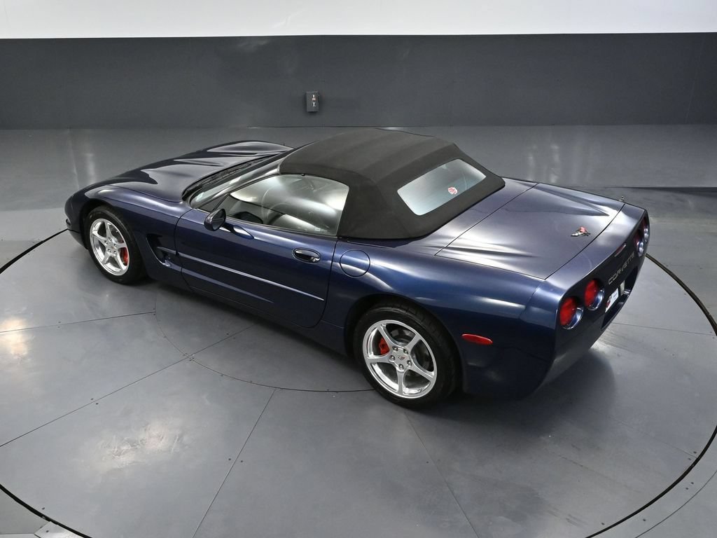 Used 2001 Chevrolet Corvette Convertible RWD image 34