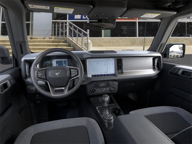 New 2025 Ford Bronco 4-Door image 9