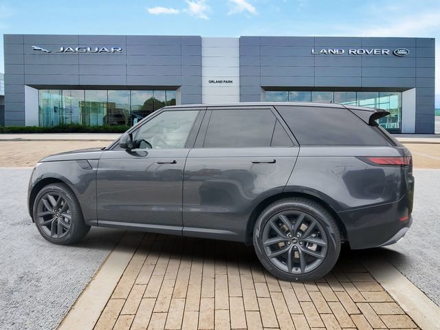 Used 2025 Land Rover Range Rover Sport SE image 6