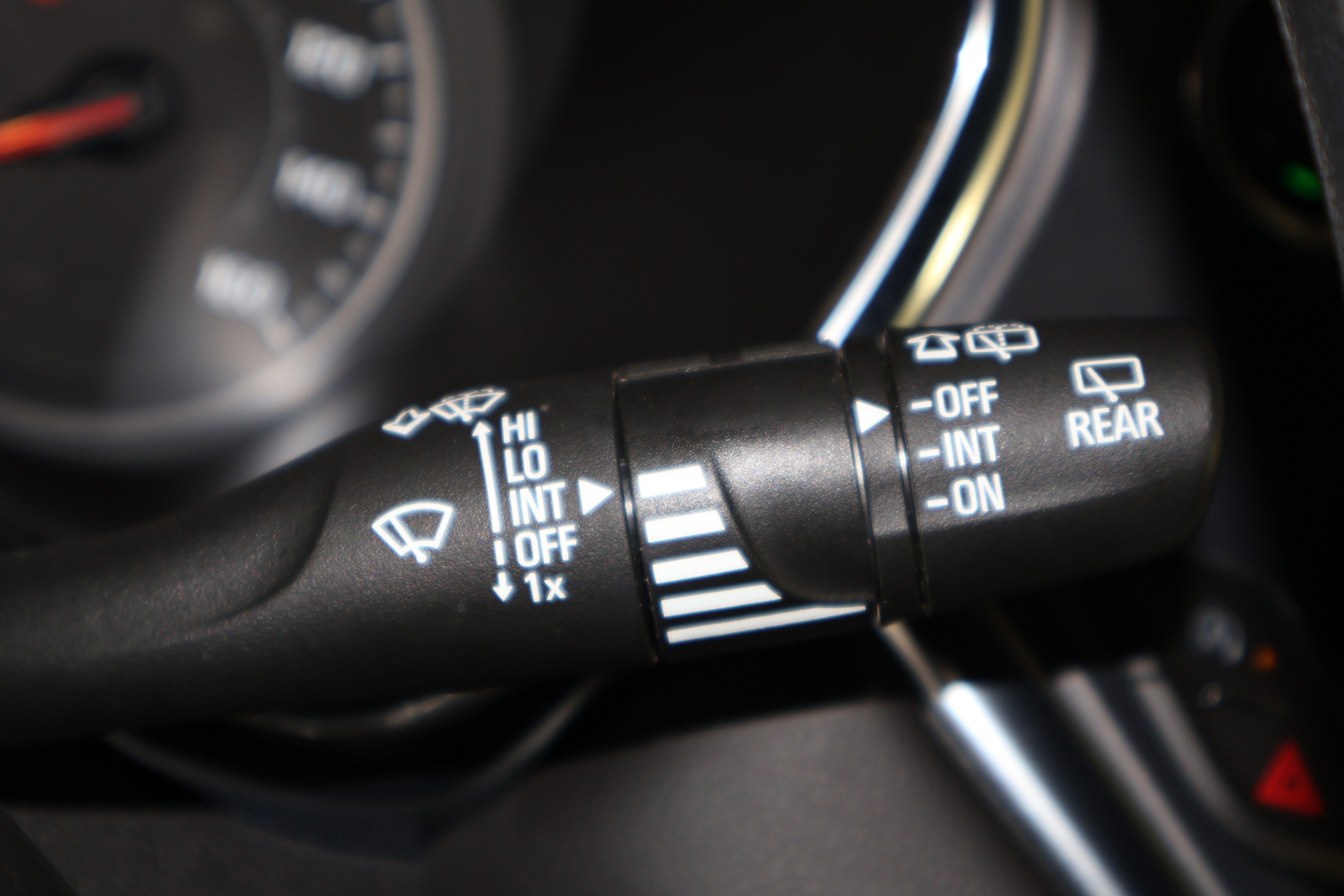 Used 2025 Chevrolet Blazer LT image 24