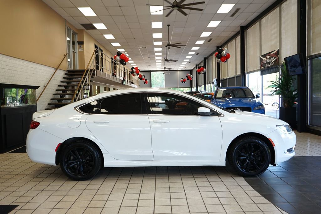 Used 2015 Chrysler 200 Limited w/ Convenience Group FWD image 16