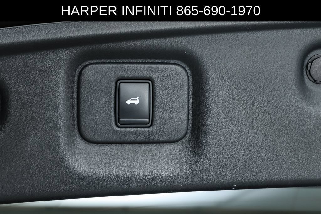 Used 2020 INFINITI QX60 Luxe w/ Sensory Package FWD image 30