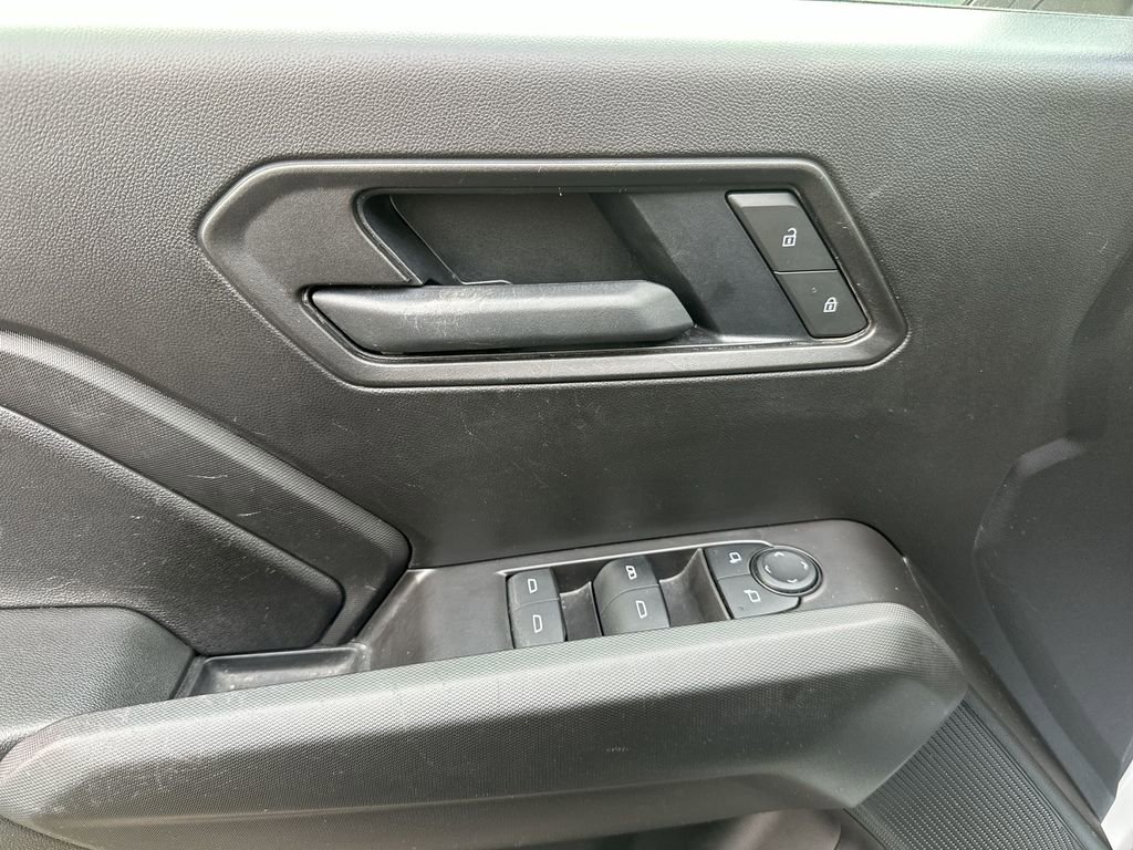 Used 2025 Chevrolet Colorado Trail Boss image 13