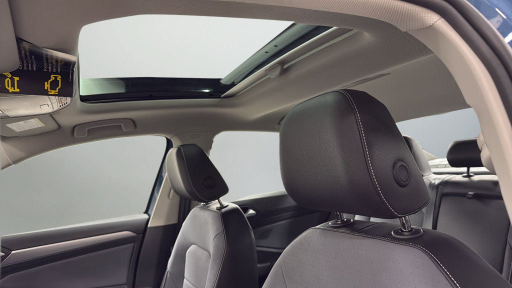 New 2026 Volkswagen Jetta SE FWD image 19
