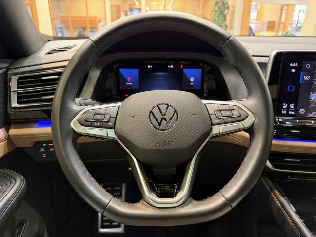 Used 2024 Volkswagen Atlas Cross Sport SEL R-Line image 8