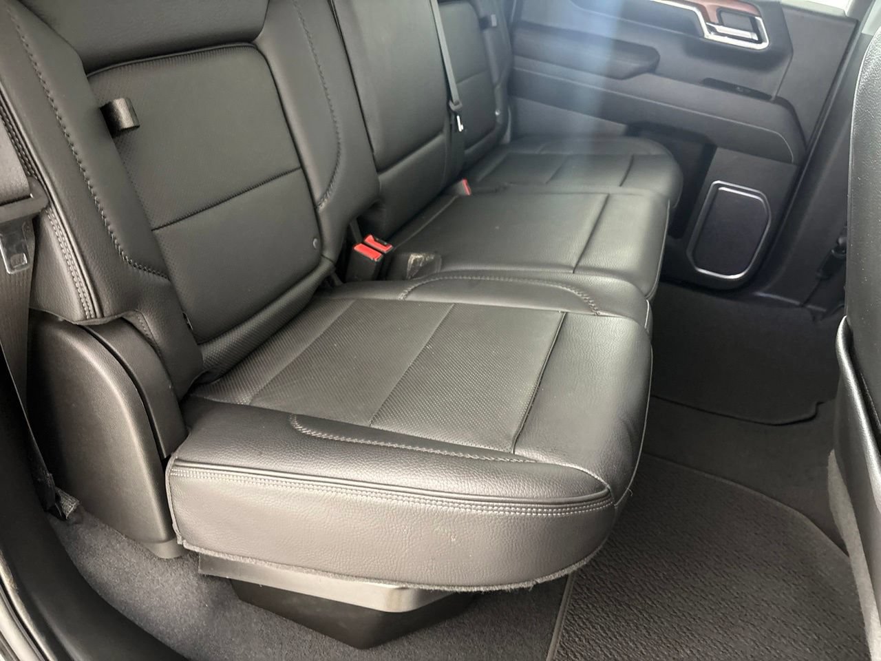 Used 2023 GMC Sierra 1500 Denali w/ Denali Reserve Package AWD/4WD image 30