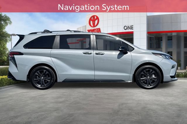 Certified 2025 Toyota Sienna XSE w/ XSE Premium Package AWD/4WD image 3