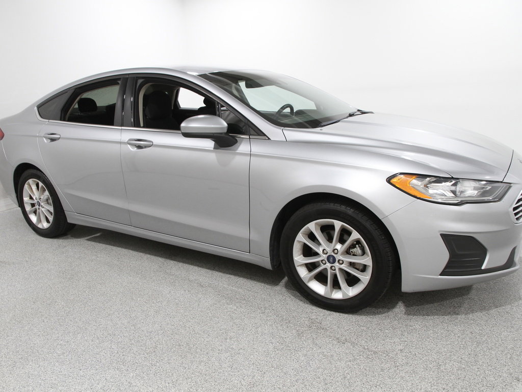 Used 2020 Ford Fusion SE