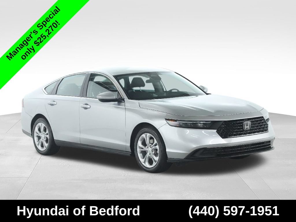 Used 2025 Honda Accord LX image 10