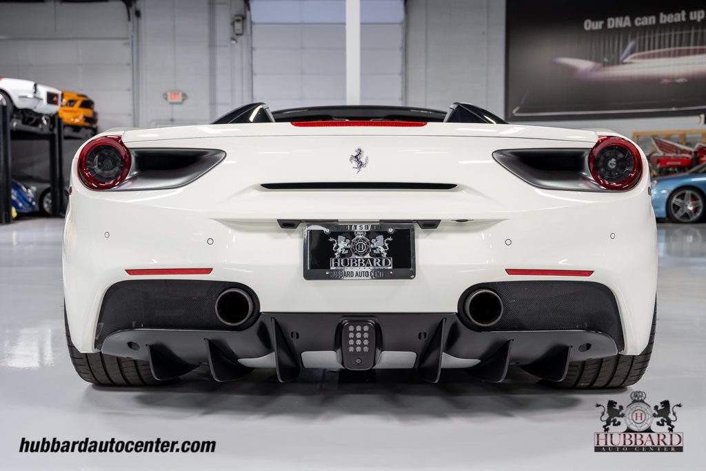 Used 2019 Ferrari 488 Spider RWD image 7