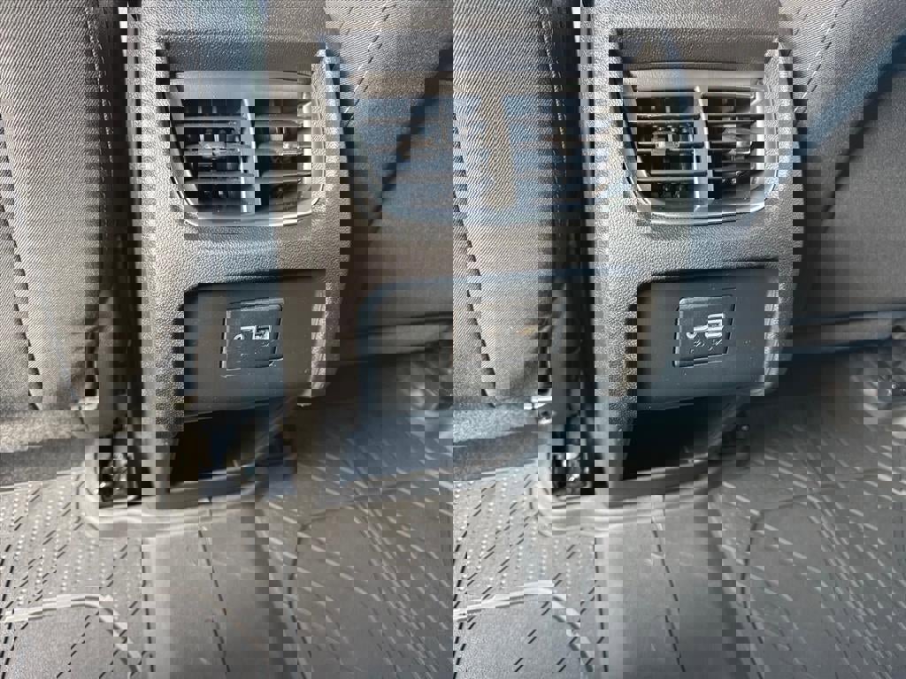 Certified 2023 Chevrolet Blazer LT w/ Convenience Package image 7