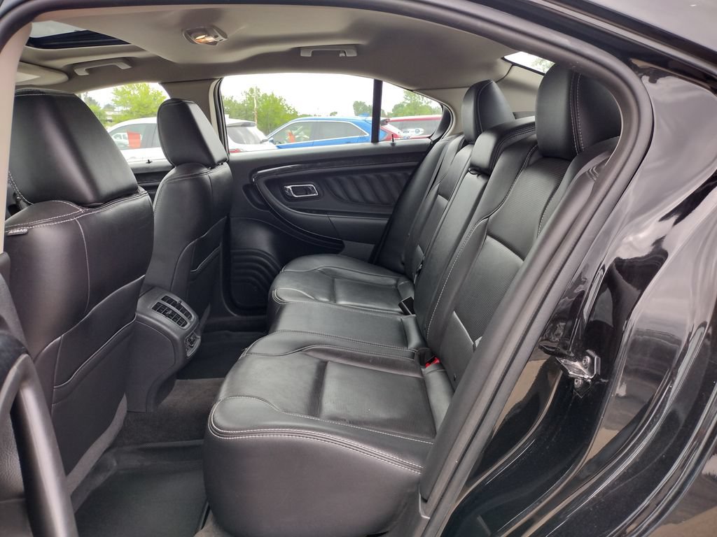 Used 2012 Ford Taurus Limited AWD/4WD image 8