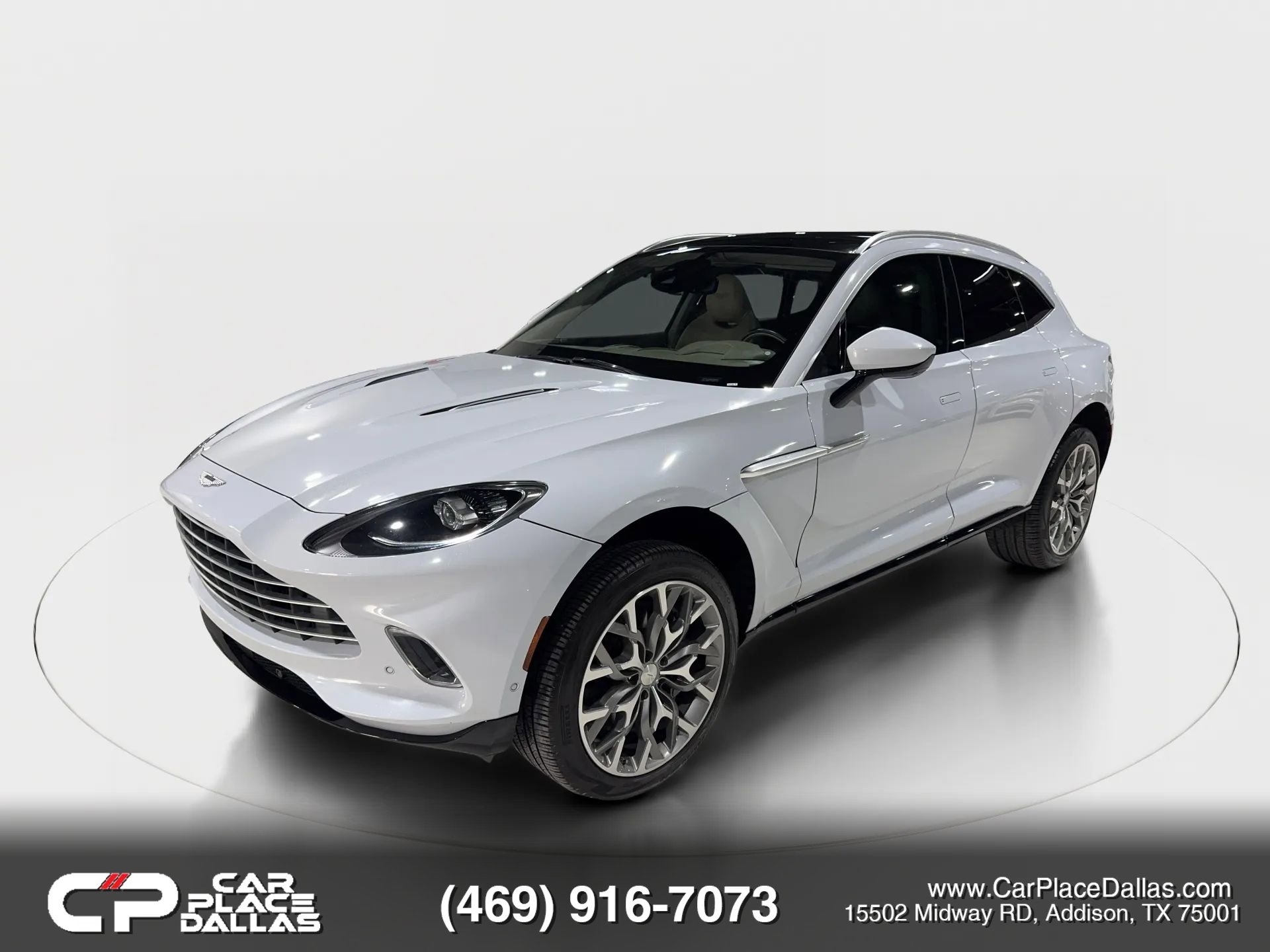 Used 2021 Aston Martin DBX image 16