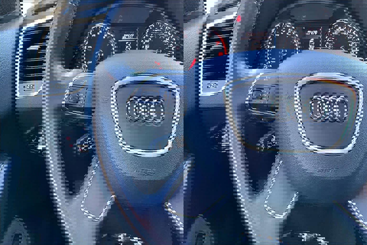 Used 2017 Audi Q5 2.0T Premium image 23