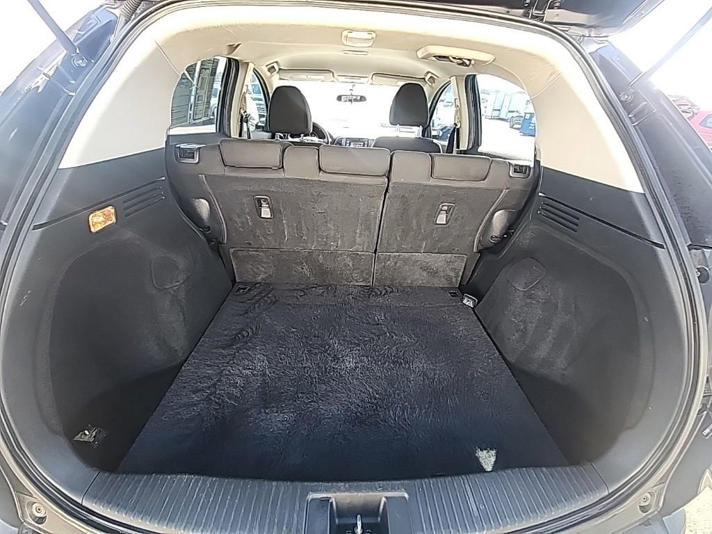 Used 2016 Honda HR-V LX image 27