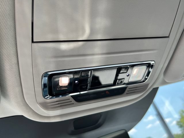 New 2026 Lincoln Aviator 2WD w/ Jet Appearance Package image 24