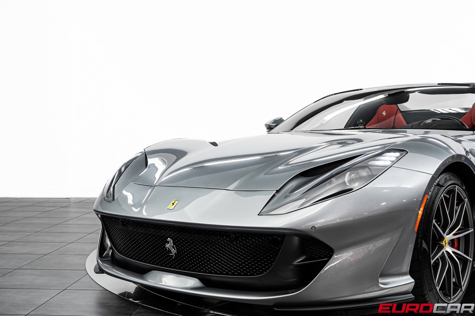 Used 2022 Ferrari 812 GTS image 14