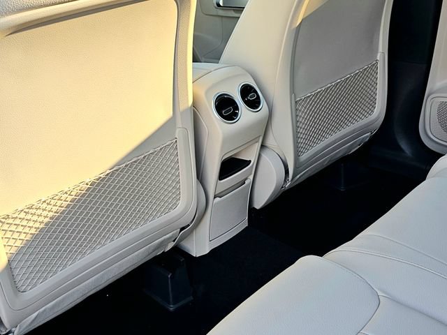 New 2026 Mercedes-Benz GLB 250 4MATIC image 23