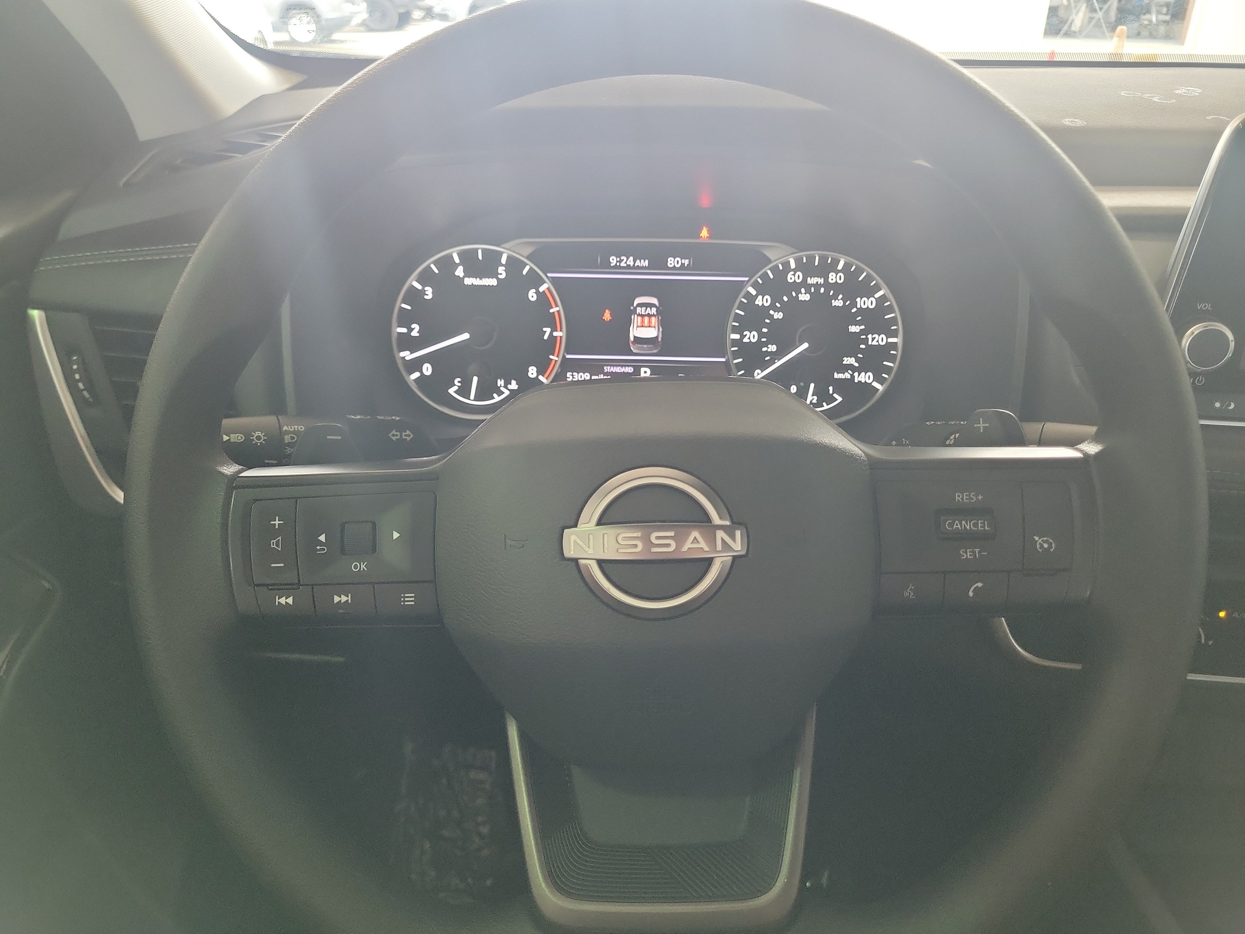 Used 2025 Nissan Rogue S FWD image 19