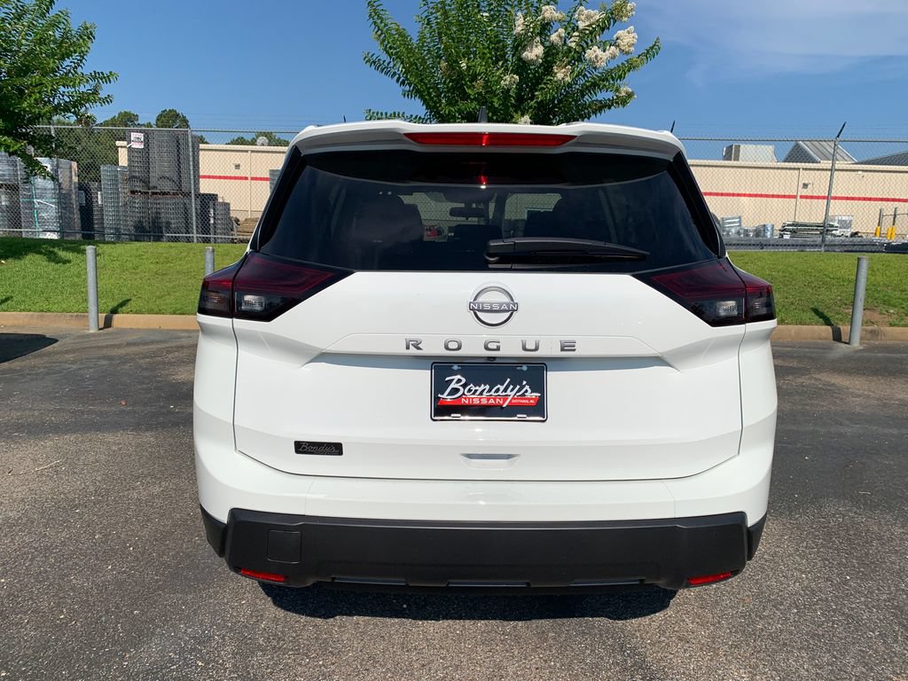 New 2026 Nissan Rogue S FWD image 4