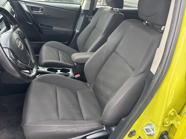 Used 2016 Scion iM Base image 9