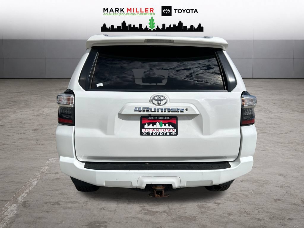 Used 2015 Toyota 4Runner SR5 Premium AWD/4WD image 4