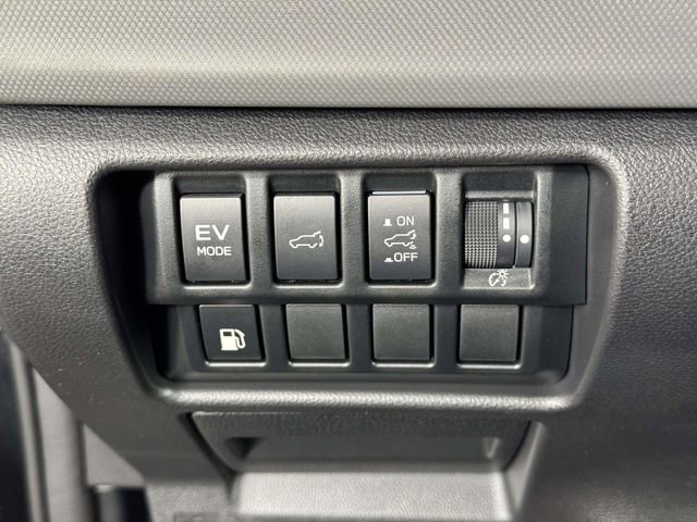 Used 2025 Subaru Forester Sport image 19