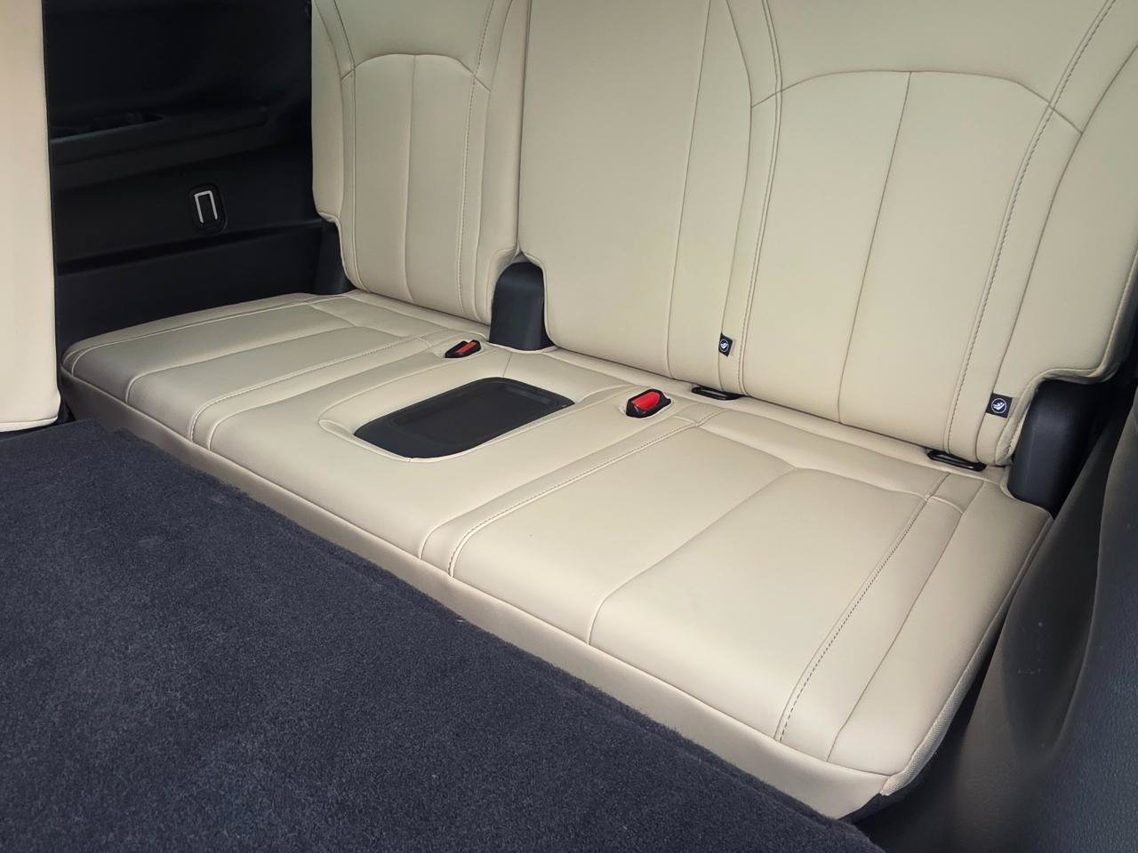 Used 2023 INFINITI QX60 Luxe AWD/4WD image 16