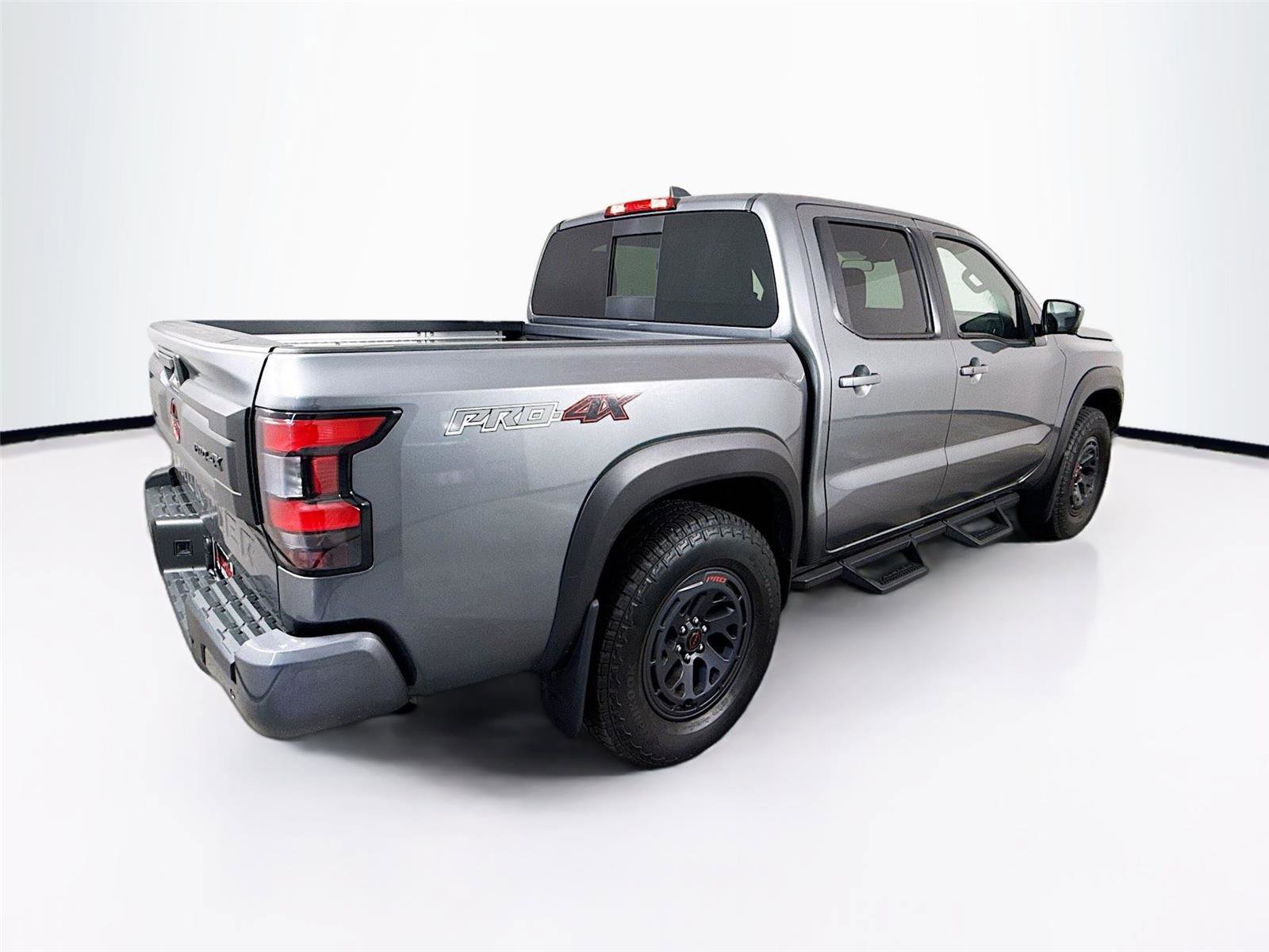 Used 2026 Nissan Frontier PRO-4X w/ Pro-4x Convenience Package image 31