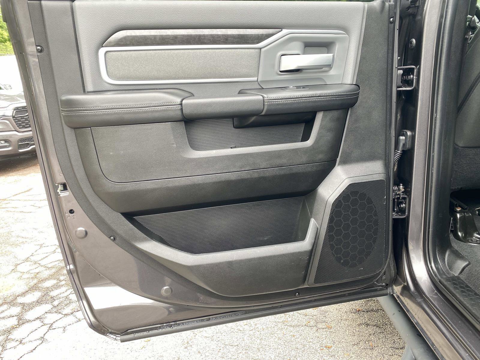 Used 2022 RAM 2500 Big Horn AWD/4WD image 20