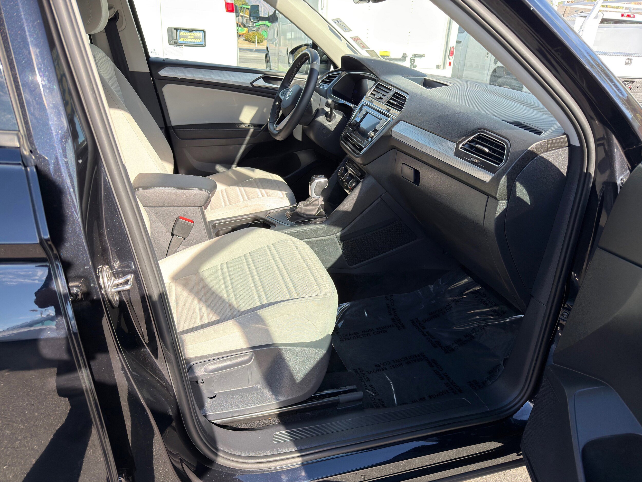 Used 2024 Volkswagen Tiguan S FWD image 10
