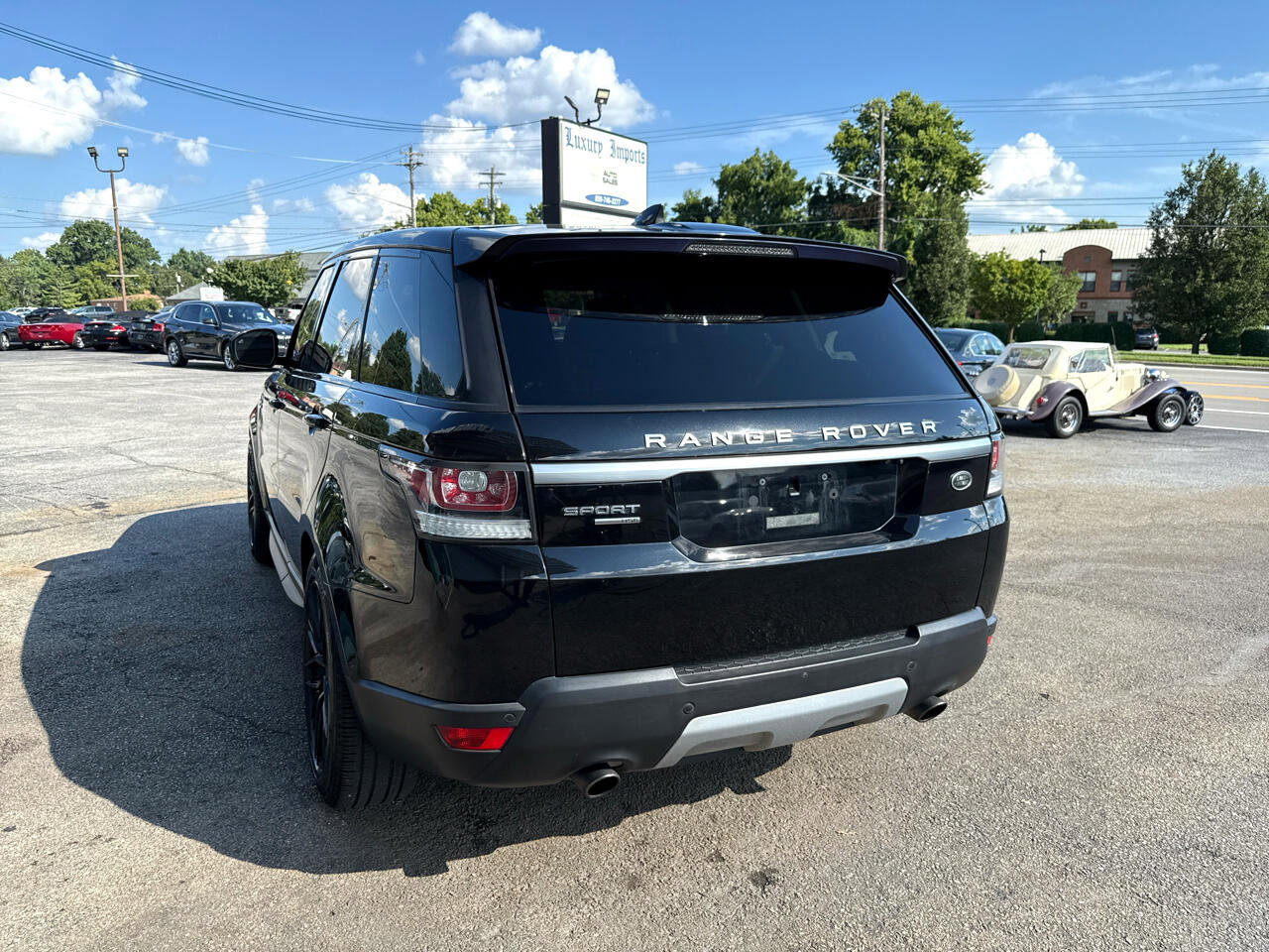 Used 2017 Land Rover Range Rover Sport HSE image 8
